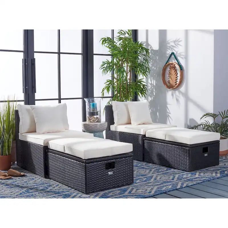 SAFAVIEH Outdoor Pramla Settee - 29W x 23D x 25H
