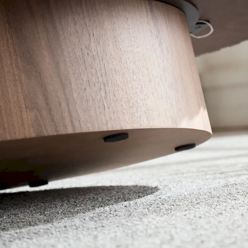 Table basse ovale de forme tambour faite à la main moderne 43,7 pouces Base robuste