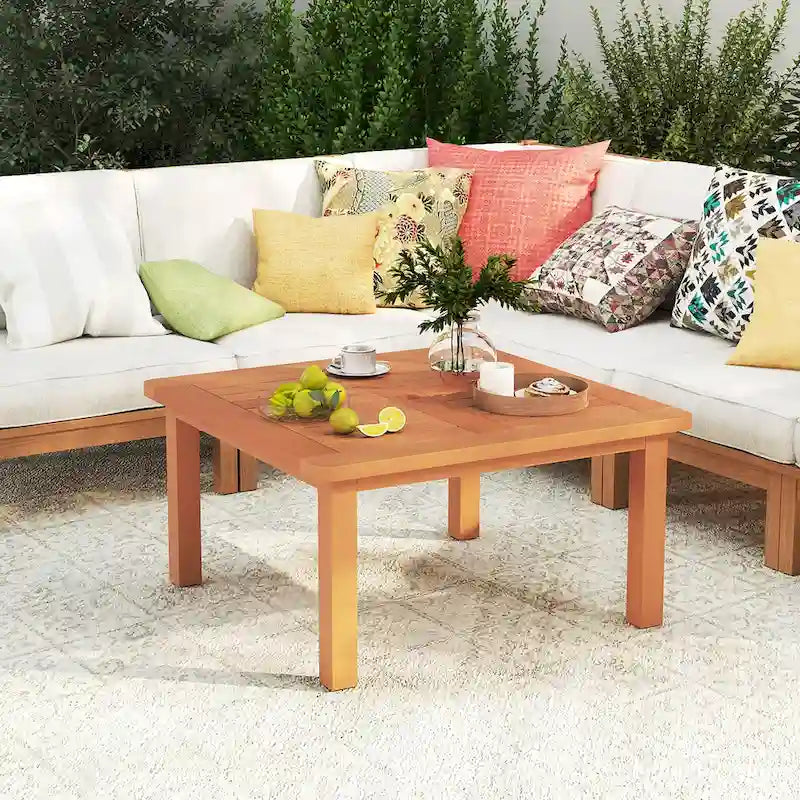 Table basse de patio Gymax avec trou pour parasol, plateau à lattes et huile de teck