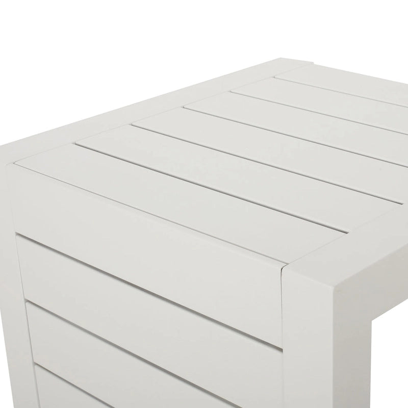 Table d'appoint Coral en aluminium, 24 pouces, métal blanc, design en C, extérieur