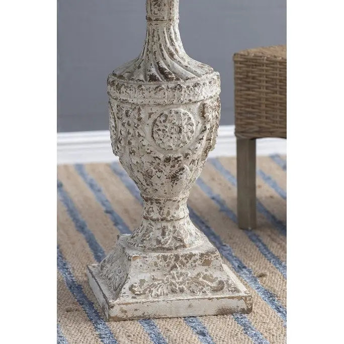 GDFStudio - Table d'appoint sur pied Florence Vintage avec base florale sculptée à la main