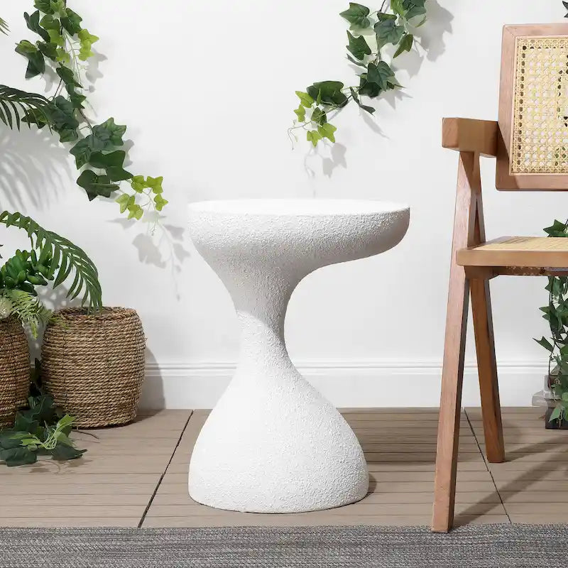 Table d'appoint Boracay 19.75 moderne minimaliste en résine pour intérieur/extérieur