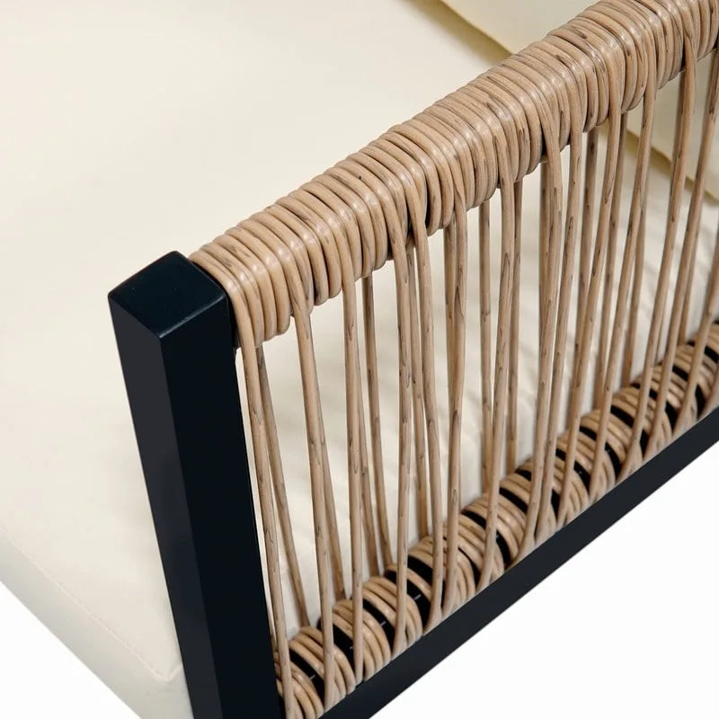 Ensemble de canapé d'extérieur 4 places avec coussins amovibles pour le confort de votre jardin, cour arrière et balcon.