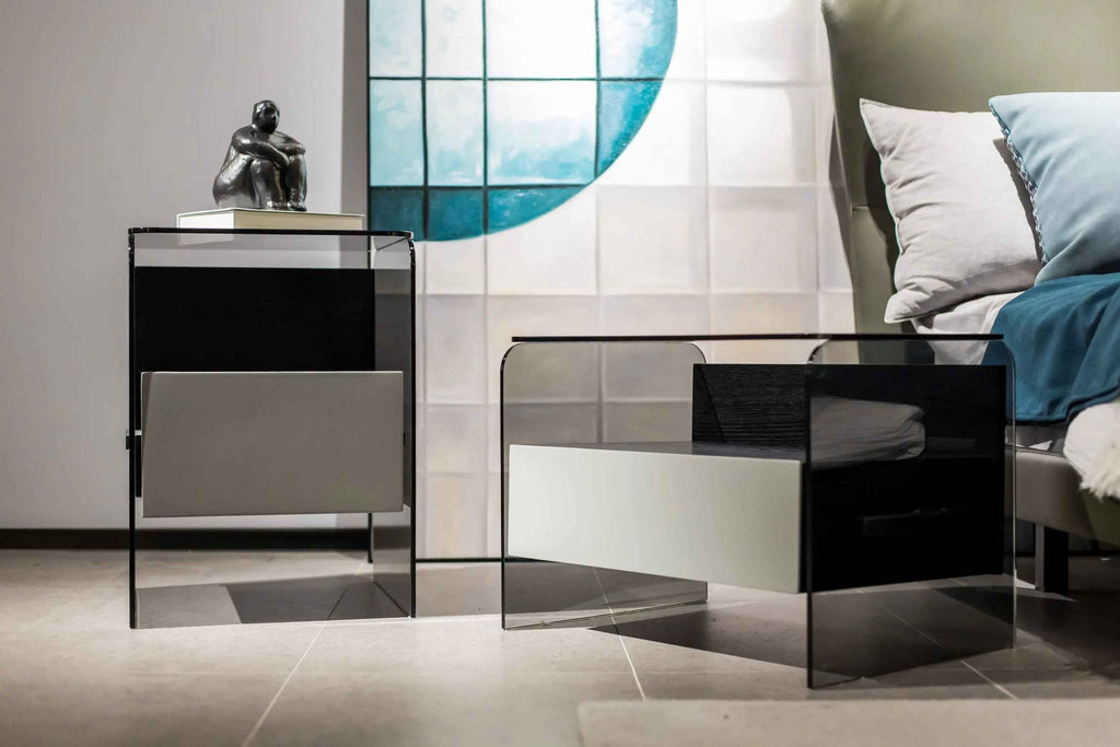 Table de chevet minimaliste en verre noir pour chambres modernes
