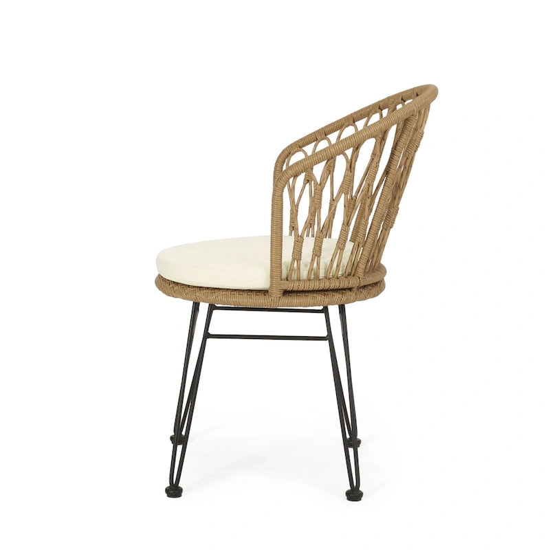 Tavon Wicker Outdoor 3 Pièces Salon de Jardin avec Coussins par Christopher Knight Home