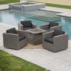 Ensemble de 4 fauteuils de club pivotants en osier Achton Outdoor avec foyer carré par Christopher Knight Home