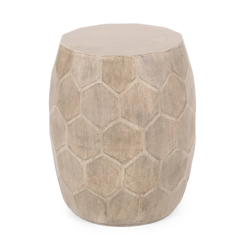 Table d'appoint d'extérieur en béton léger Aranda par Christopher Knight Home