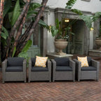 Lot de 4 fauteuils de jardin Puerta avec coussins résistants à l'eau, par Christopher Knight Home