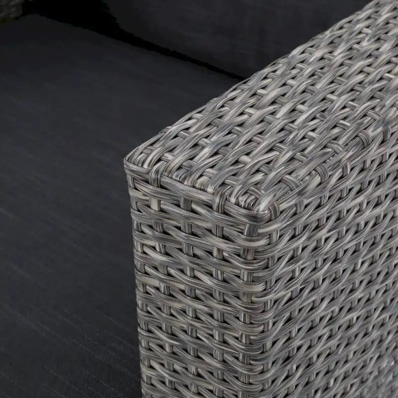 Lot de 4 fauteuils de jardin Puerta avec coussins résistants à l'eau, par Christopher Knight Home