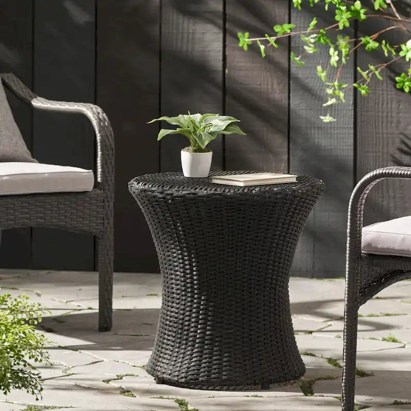 Table d'appoint d'extérieur Adriana Boho en osier par Christopher Knight Home