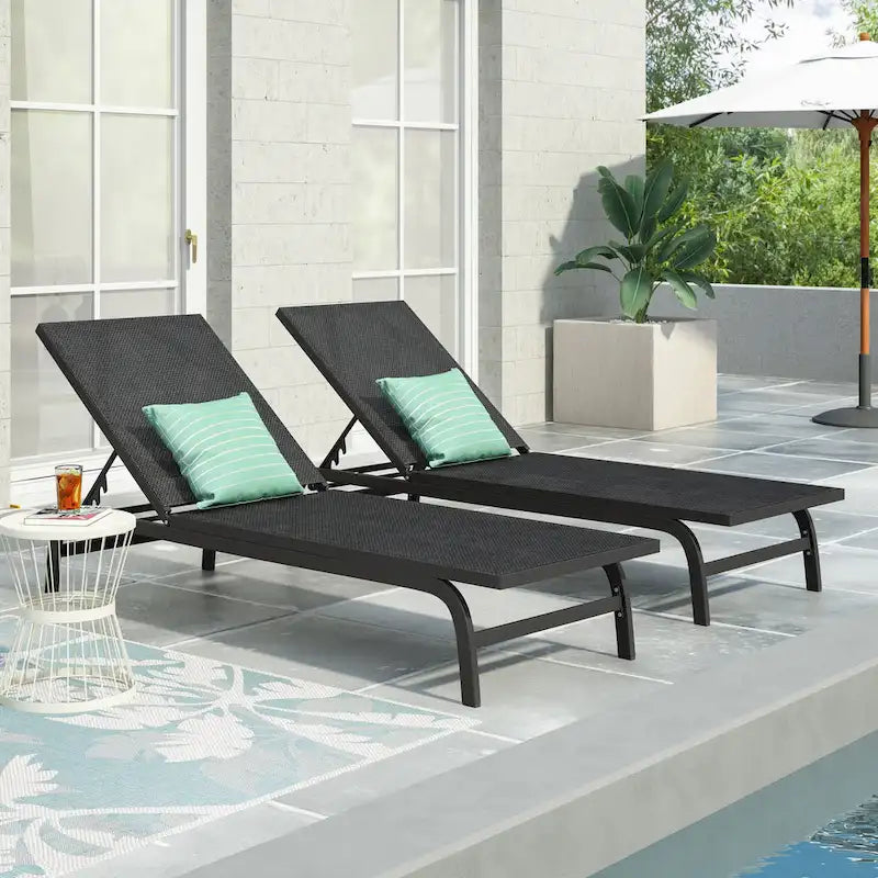 Chaise longue d'extérieur Finn en aluminium et maille par Christopher Knight Home