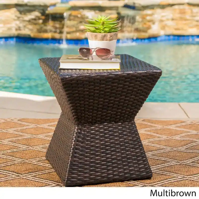 Table d'appoint carrée en osier Calhoun Outdoor par Christopher Knight Home