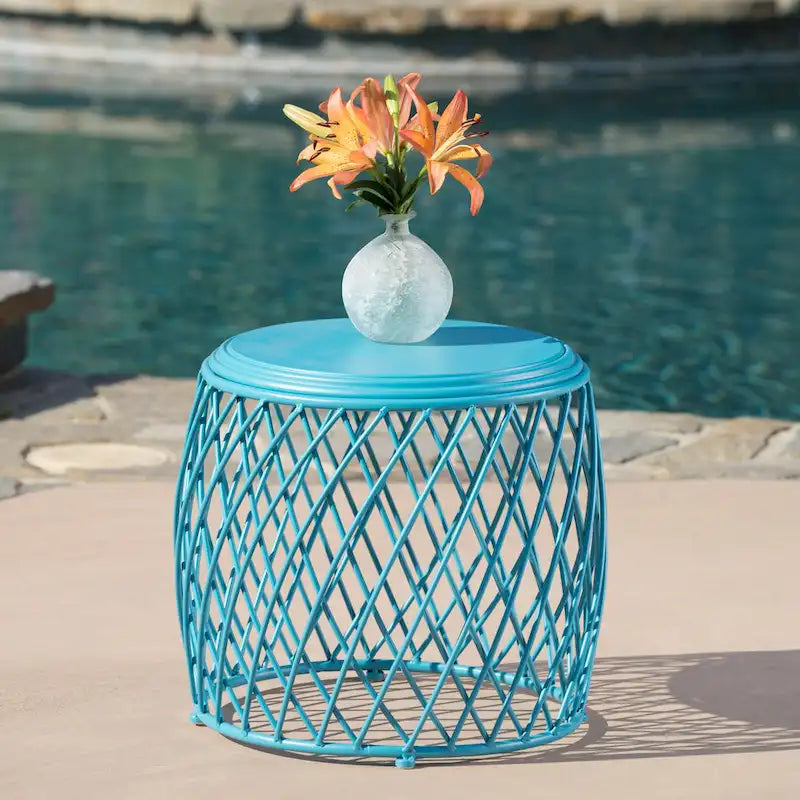 Table d'appoint d'extérieur Alamera Lattice de 19 pouces par Christopher Knight Home - 17,75L x 19,75l x 19,75P