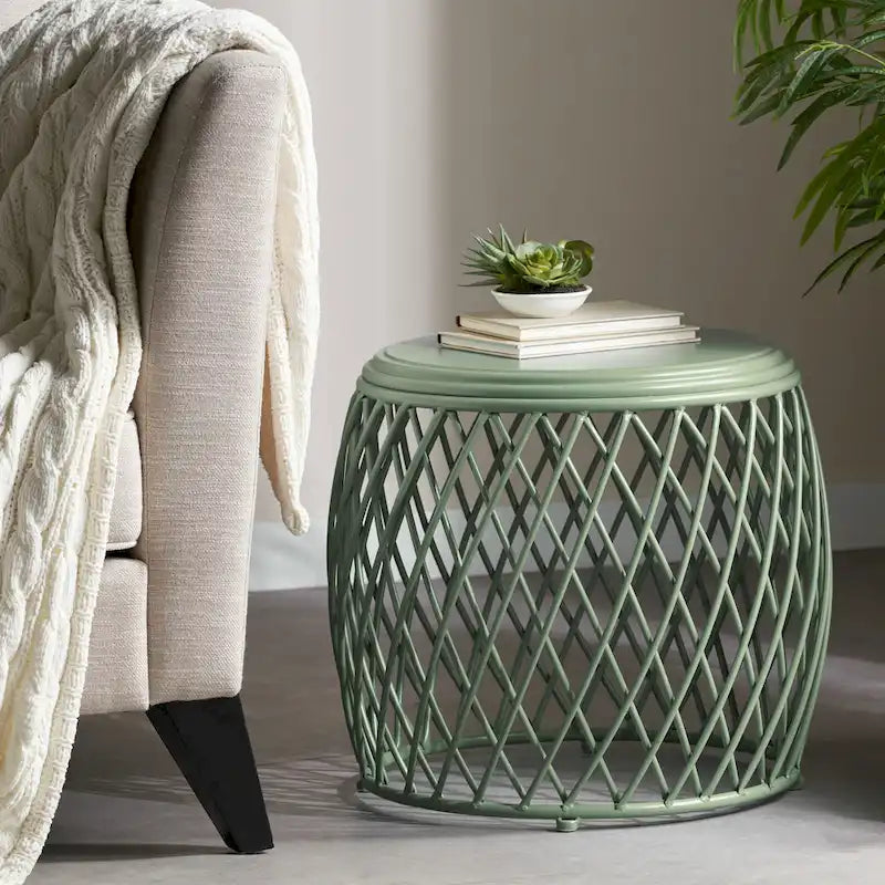 Table d'appoint d'extérieur Alamera Lattice de 19 pouces par Christopher Knight Home - 17,75L x 19,75l x 19,75P