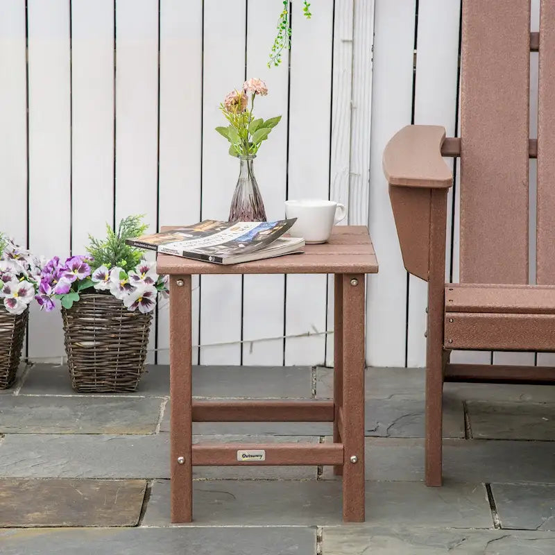Table d'appoint de patio Outsunny, table d'appoint carrée d'extérieur, table à thé en plastique HDPE pour chaise Adirondack, cour arrière ou pelouse