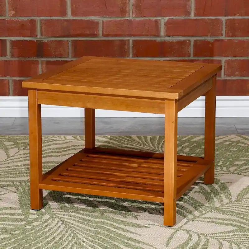 Table d'appoint à 2 étagères DTY Outdoor Living Longs Peak en eucalyptus, huile naturelle