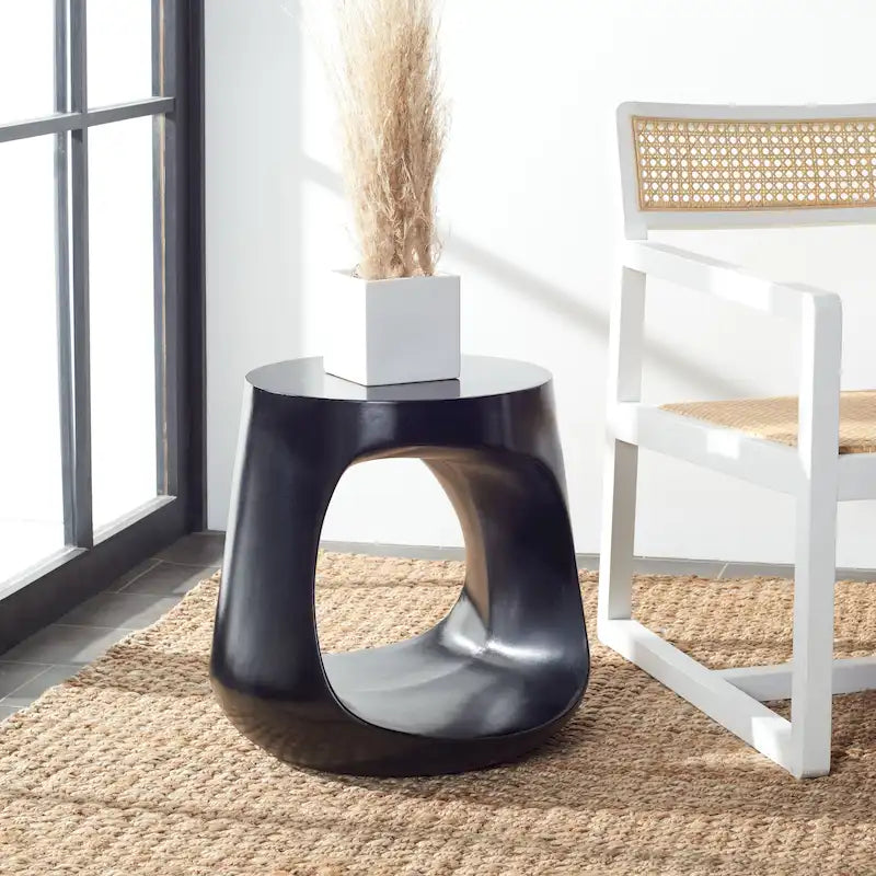 Table d'appoint d'extérieur en béton Geronda SAFAVIEH - 17,72 L x 17,72 P x 17,72 H - 18Lx18Px18H