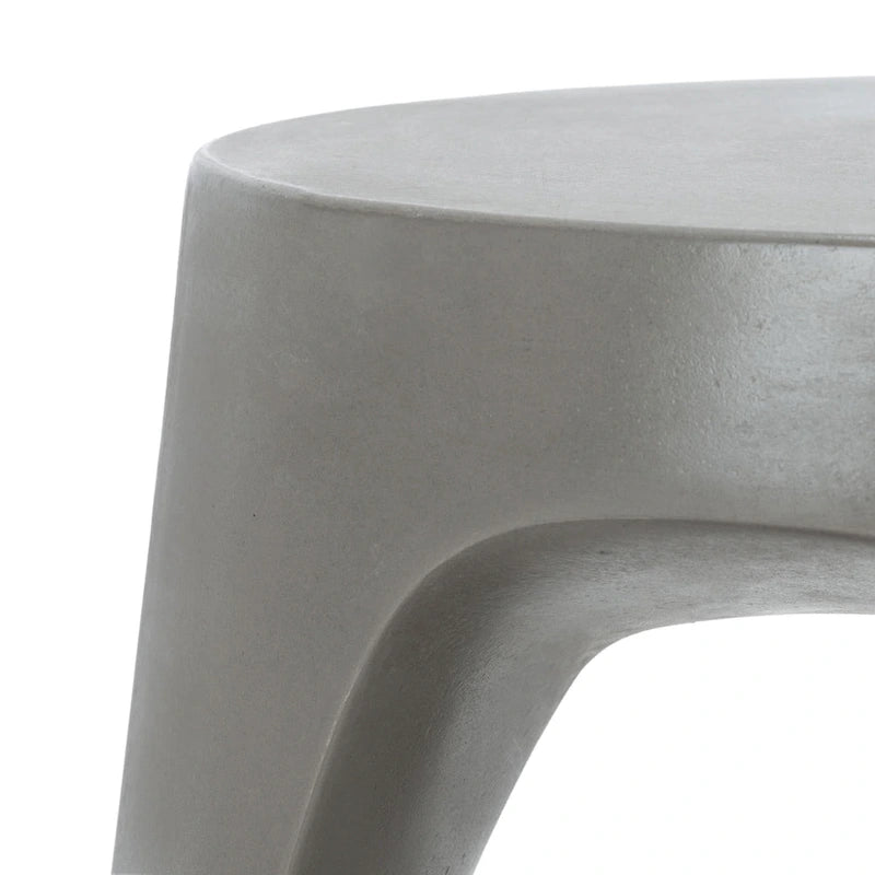 Table d'appoint d'extérieur en béton Geronda SAFAVIEH - 17,72 L x 17,72 P x 17,72 H - 18Lx18Px18H