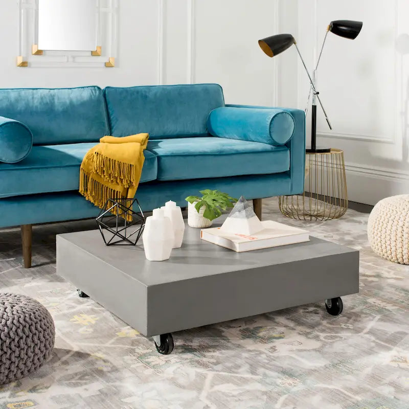 SAFAVIEH Table basse d'extérieur Llio moderne en béton - 31,5 L x 31,5 P x 9,8 H - 32Lx32Px10H