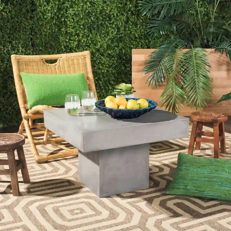 SAFAVIEH Oili Table basse moderne en béton gris foncé pour l'intérieur/extérieur - 23,6 x 23,6 x 15,8 - 24Lx24Px16H