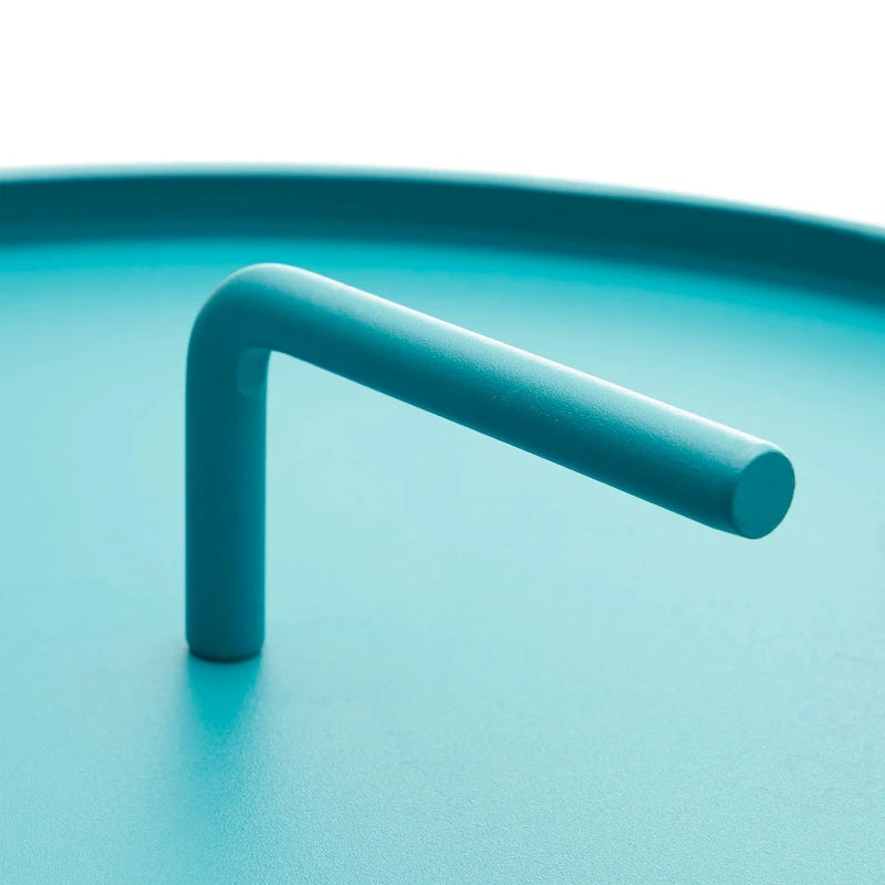 Table d'appoint d'extérieur Vida de 16,5 pouces avec pieds en acier par Christopher Knight Home