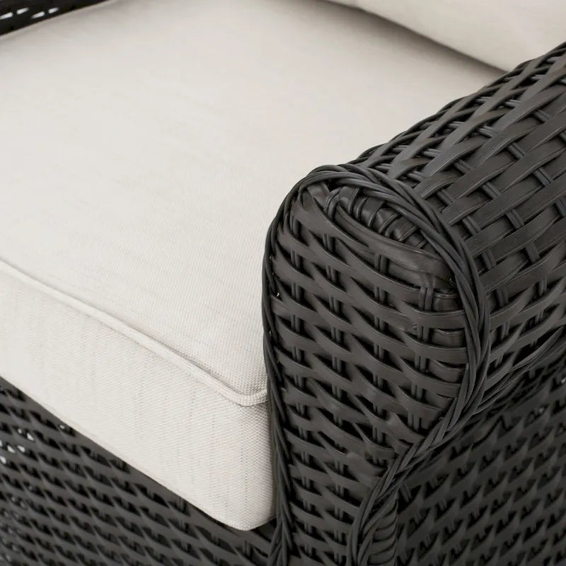 Fauteuil à bascule pivotant en osier rembourré Amaya par Christopher Knight Home