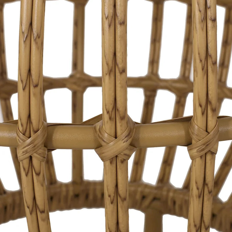 Table d'appoint en osier Ottawa de Christopher Knight Home