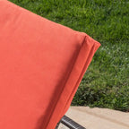 Chaise longue d'extérieur Jamaica avec coussin par Christopher Knight Home