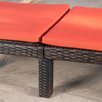 Chaise longue d'extérieur Jamaica avec coussin par Christopher Knight Home