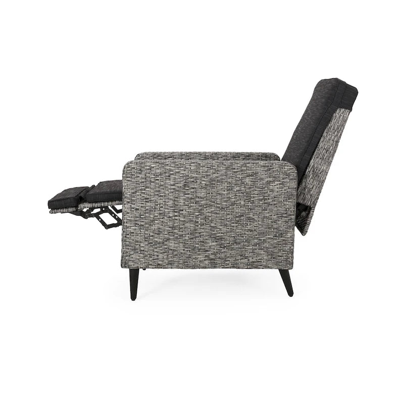Fauteuil inclinable d'extérieur en osier Murdock avec coussin par Christopher Knight Home