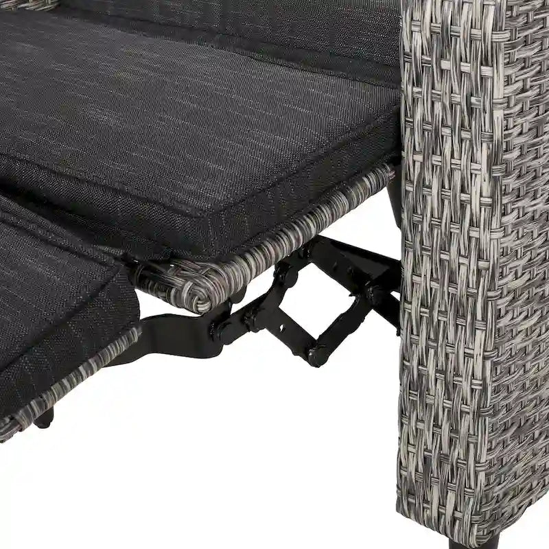 Fauteuil inclinable d'extérieur en osier Murdock avec coussin par Christopher Knight Home