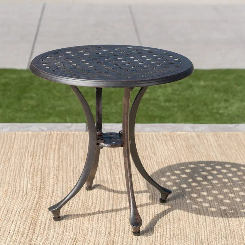 Table d'appoint ronde d'extérieur Lola en aluminium par Christopher Knight Home