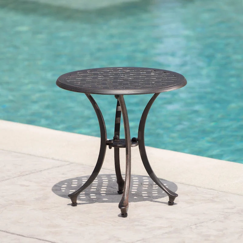 Table d'appoint ronde d'extérieur Lola en aluminium par Christopher Knight Home