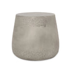 Table d'appoint d'extérieur contemporaine légère en béton Orion de Christopher Knight Home - 19.00L x 19.00P x 16.25H