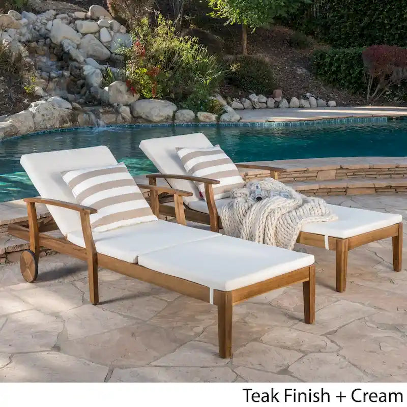 Bain de soleil Perla en bois d'acacia (lot de 2) par Christopher Knight Home