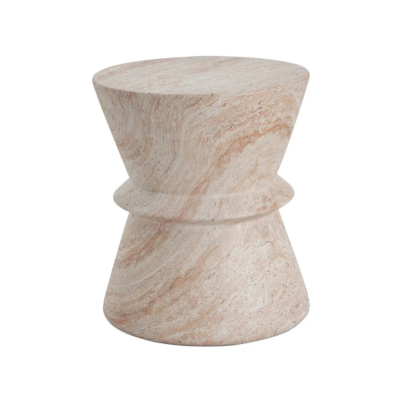Table d'appoint d'extérieur légère en béton Aragon par Christopher Knight Home