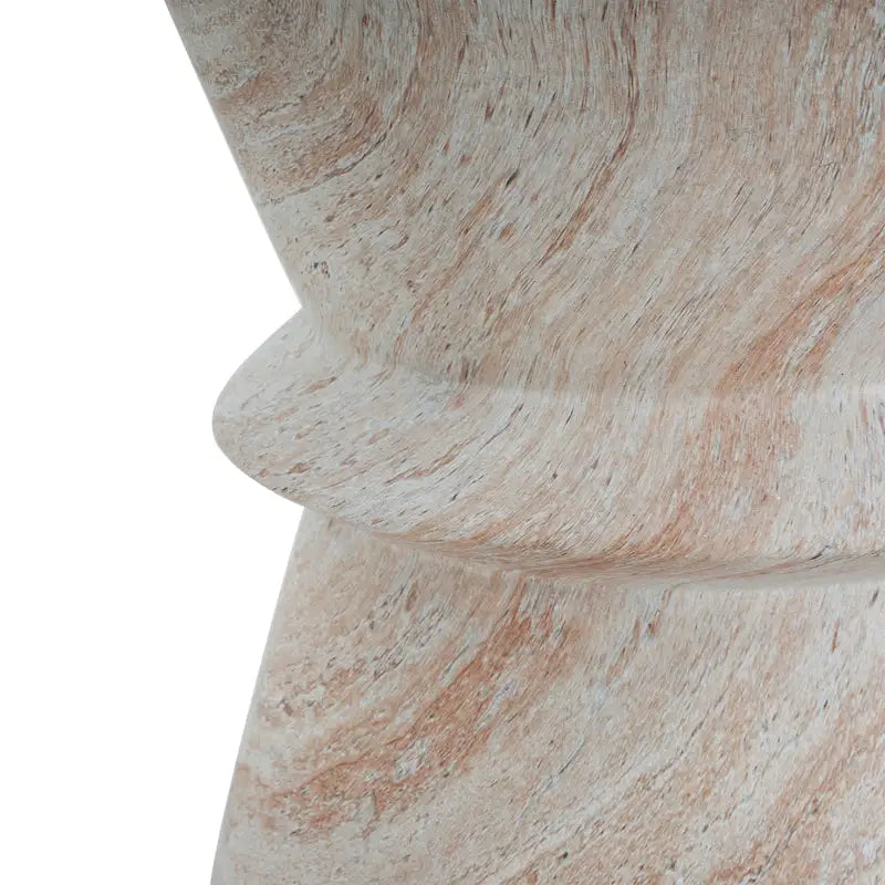 Table d'appoint d'extérieur légère en béton Aragon par Christopher Knight Home
