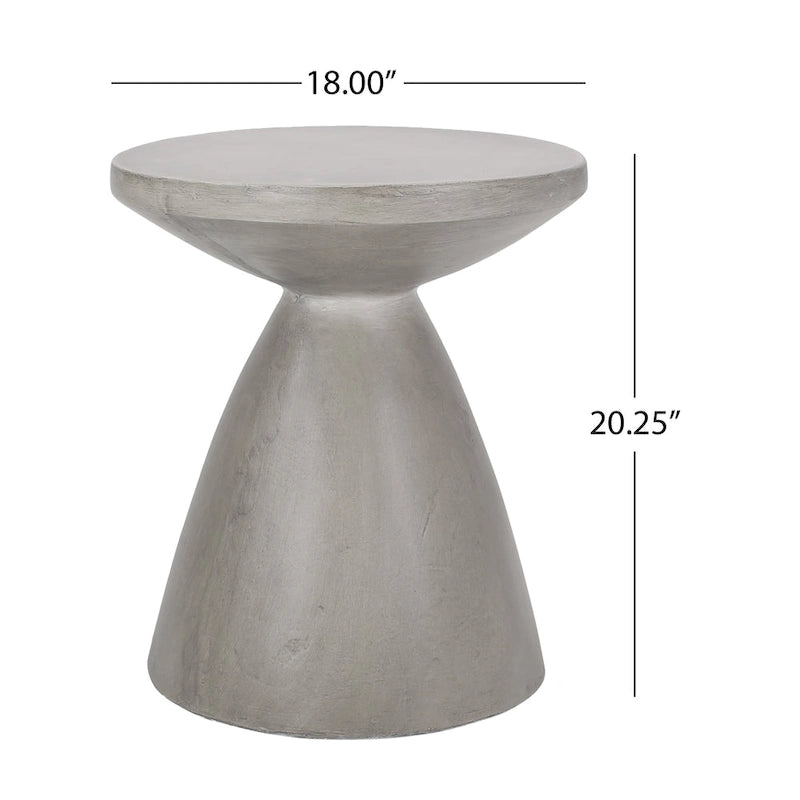 Table d'appoint d'extérieur en béton léger Bissell par Christopher Knight Home