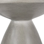 Table d'appoint d'extérieur en béton léger Bissell par Christopher Knight Home