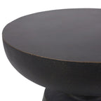 Table d'appoint Inez d'extérieur en béton léger par Christopher Knight Home