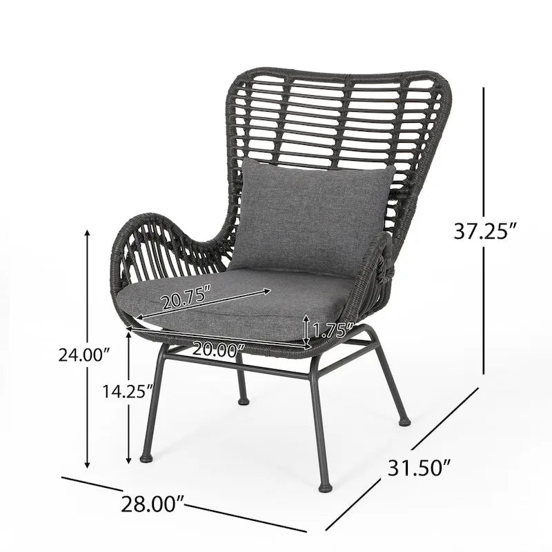 Fauteuils de jardin en osier Montana avec coussin (lot de 2) par Christopher Knight Home