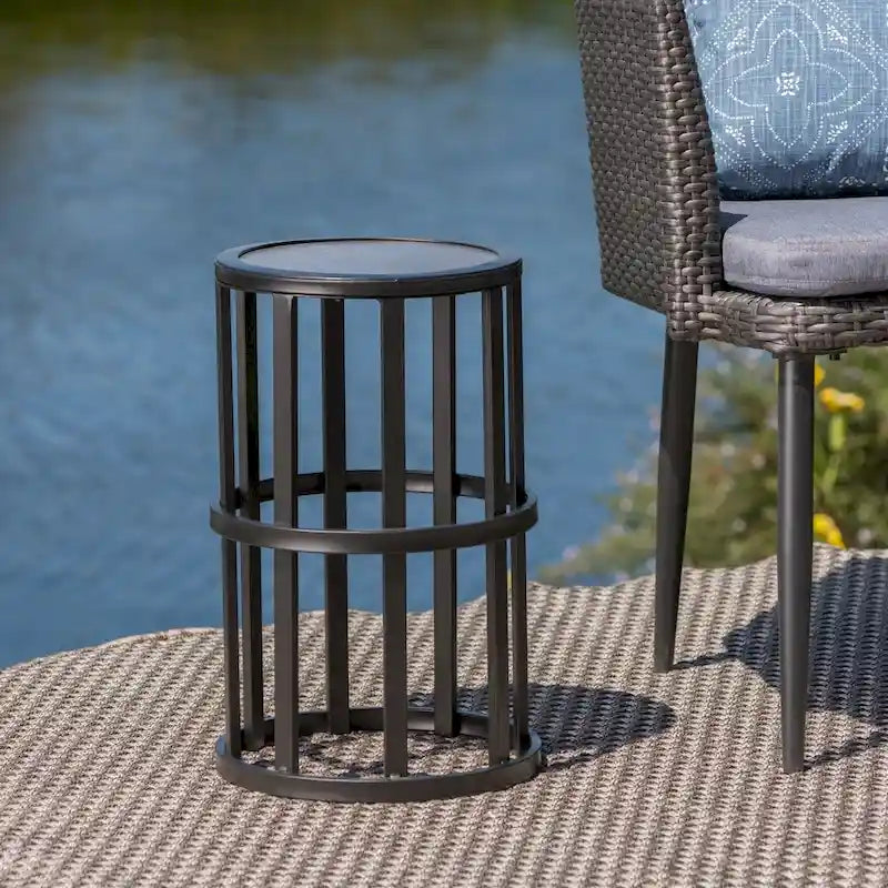 Table d'appoint en carreaux de céramique Carlo Outdoor Industrial de 11 pouces par Christopher Knight Home
