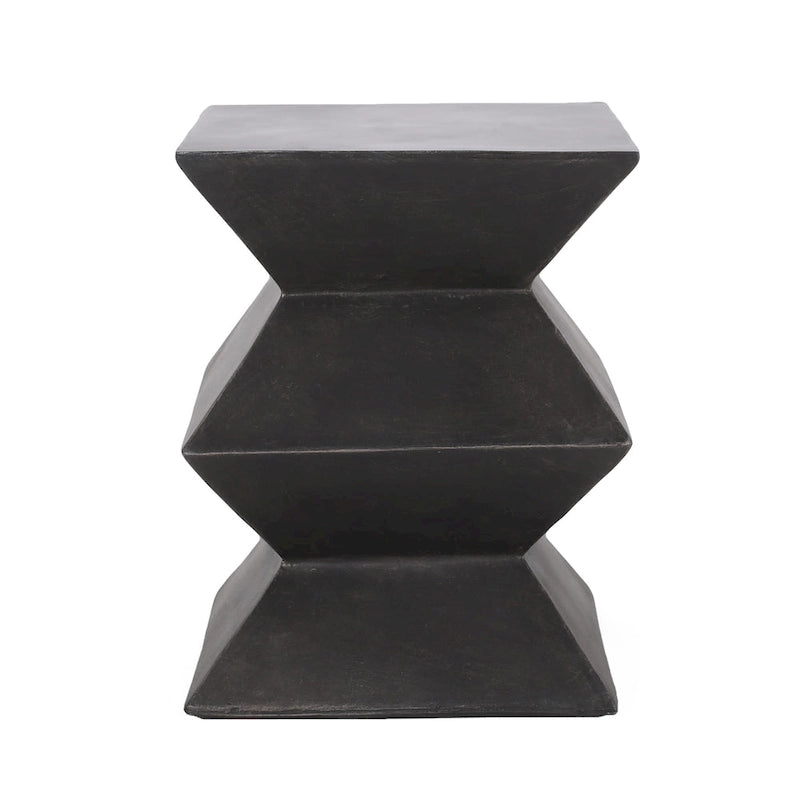 Table d'appoint Bonneau Outdoor en béton léger par Christopher Knight Home