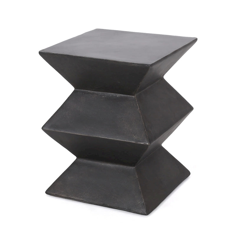 Table d'appoint Bonneau Outdoor en béton léger par Christopher Knight Home