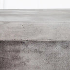 Table basse moderne en béton gris Aurelle Home - 31,5 x 47 x 18,5