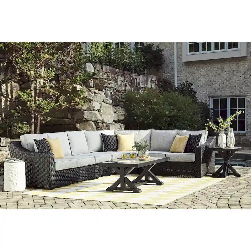 Table d'appoint carrée d'extérieur Beachcroft avec plateau en porcelaine - 22,25 L x 22,25 P x 22,25 H