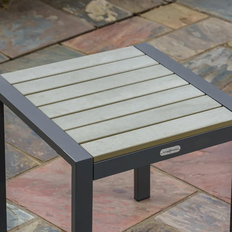 Table d'appoint extérieure en aluminium Lakeview - 17,75 x 17,75 x 17,75