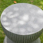 Table d'appoint en béton léger Adeco, pour l'intérieur et l'extérieur