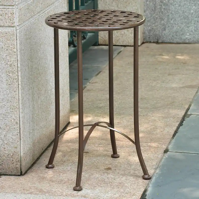 Table d'appoint de patio Mandalay de 16 pouces
