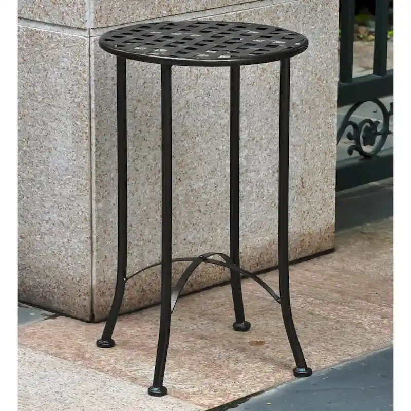 Table d'appoint de patio Mandalay de 16 pouces